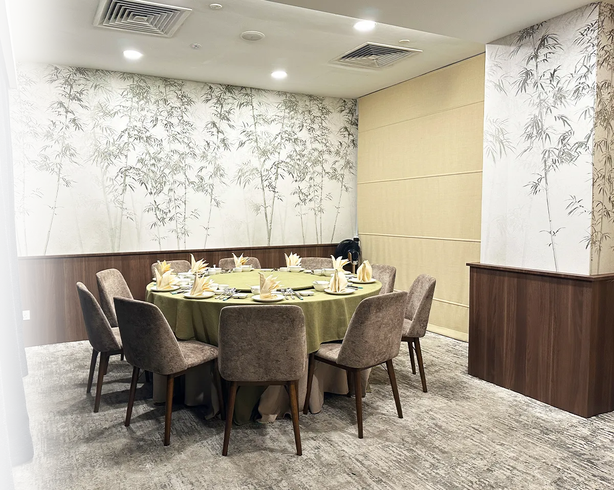seafood restaurant with private room